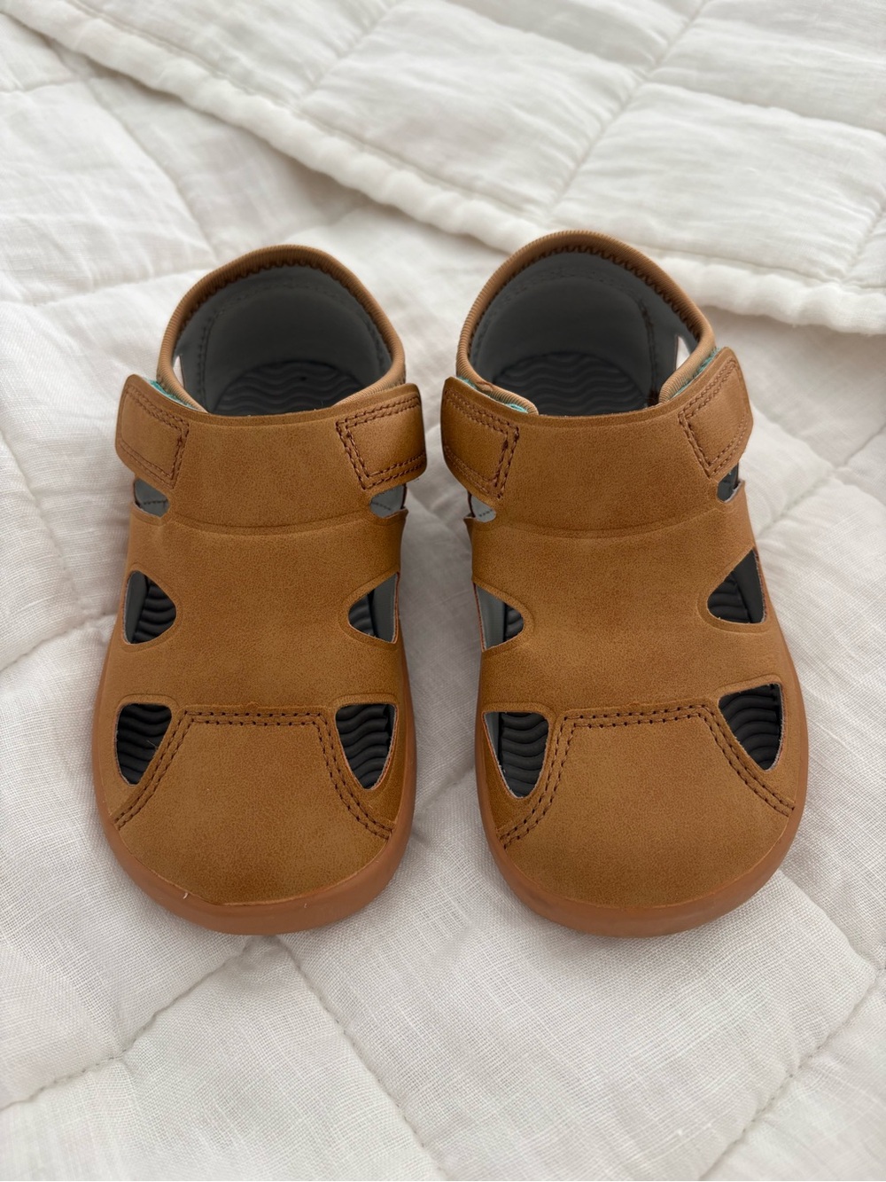 Ten Little kids sandals size 9